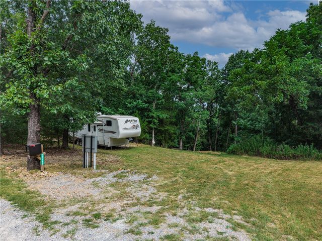 20183 Lake Estates Circle, Rogers, AR 72756
