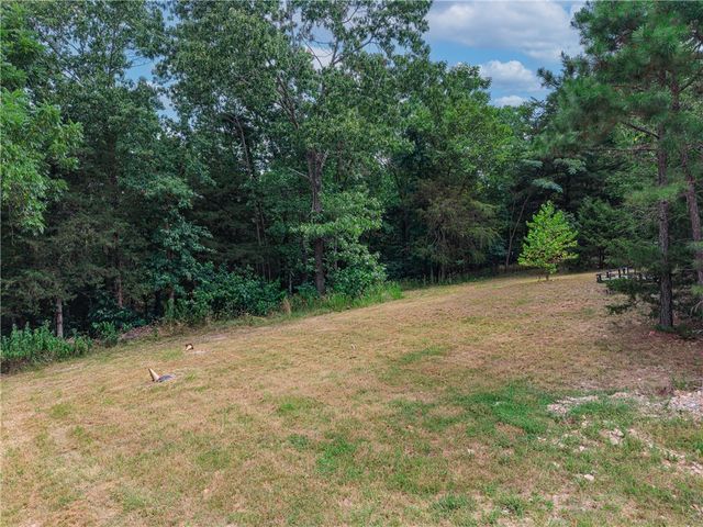 20183 Lake Estates Circle, Rogers, AR 72756