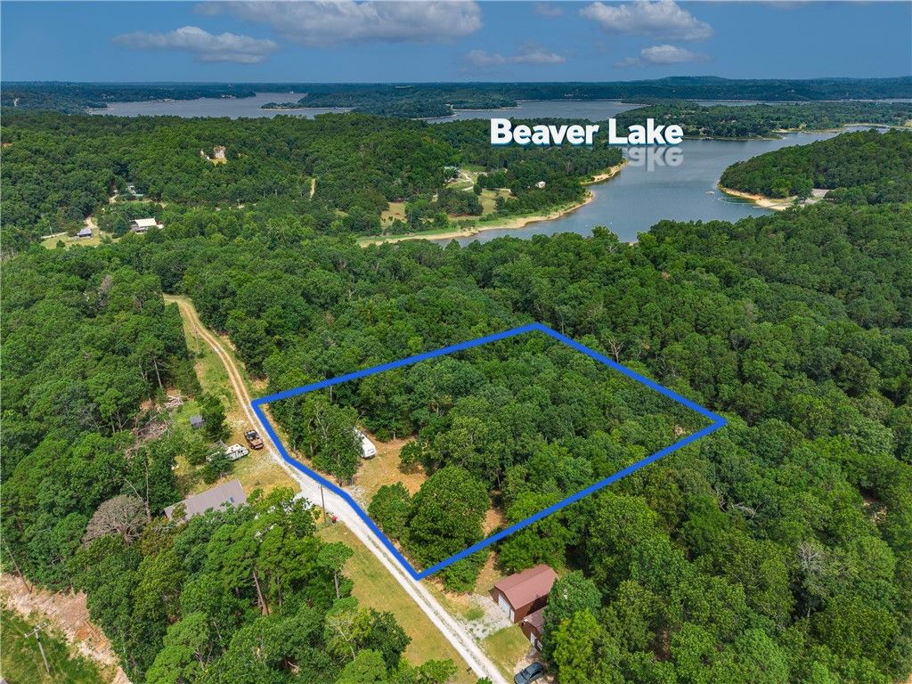20183 Lake Estates Circle, Rogers, AR 72756