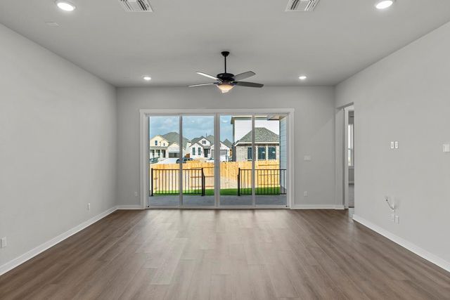 616 Leeland Drive, Liberty Hill, TX 78642