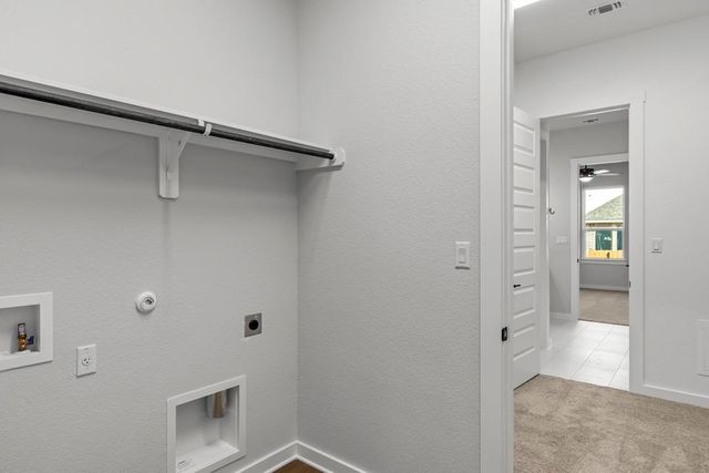 616 Leeland Drive, Liberty Hill, TX 78642