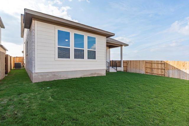 616 Leeland Drive, Liberty Hill, TX 78642