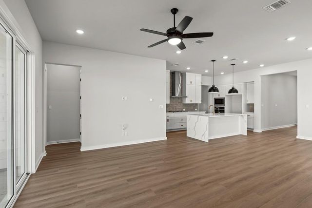 616 Leeland Drive, Liberty Hill, TX 78642