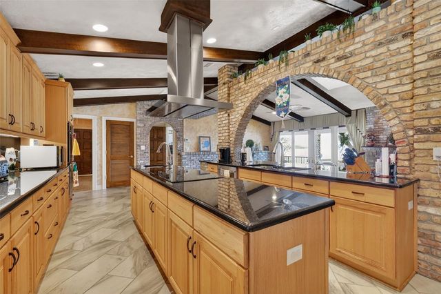 13033 SE 158TH LANE, Weirsdale, FL 32195