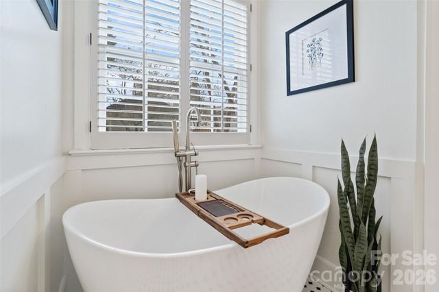 7619 Treyford Lane, Charlotte, NC 28270