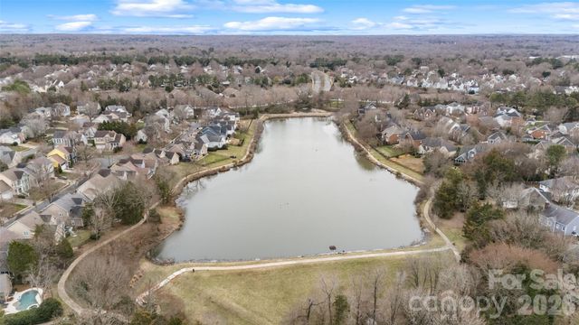 7619 Treyford Lane, Charlotte, NC 28270