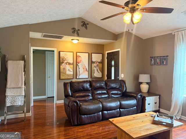 202 Shannon Court, Thomaston, GA 30286