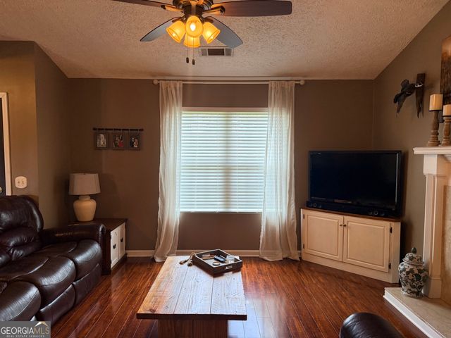 202 Shannon Court, Thomaston, GA 30286