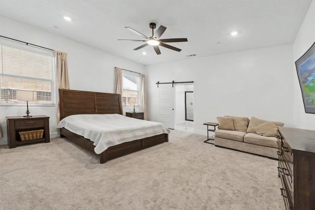 735 Traverse Drive S, Madera, CA 93636