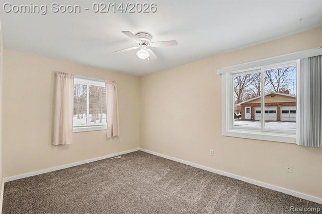 8239 Hill Road, Swartz Creek, MI 48473