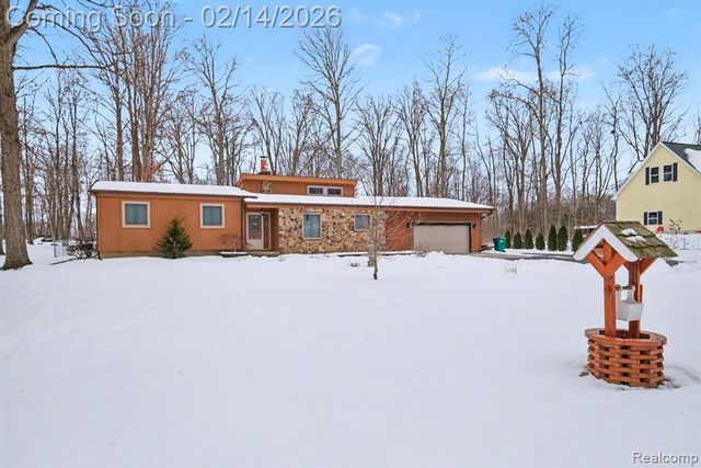 8239 Hill Road, Swartz Creek, MI 48473