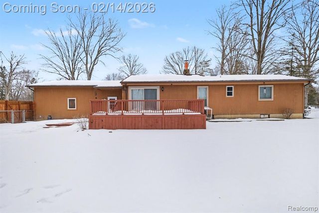 8239 Hill Road, Swartz Creek, MI 48473