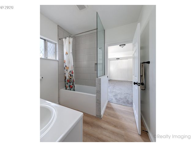 13625 Se BUSH St, Portland, OR 97236