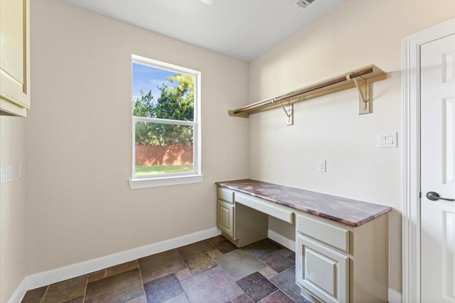 7 N Beech Springs Circle, Spring, TX 77389