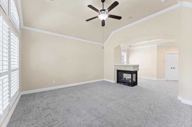 7 N Beech Springs Circle, Spring, TX 77389