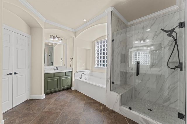 7 N Beech Springs Circle, Spring, TX 77389