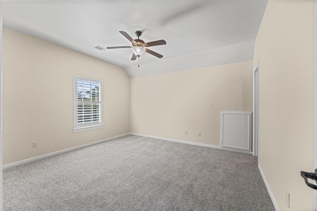 7 N Beech Springs Circle, Spring, TX 77389