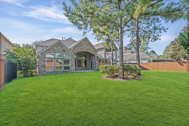 7 N Beech Springs Circle, Spring, TX 77389