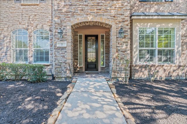 7 N Beech Springs Circle, Spring, TX 77389