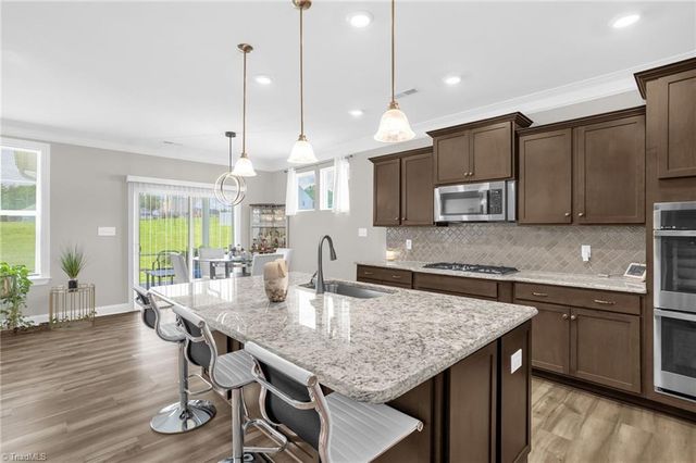 1514 Motsinger Road, Winston-salem, NC 27107