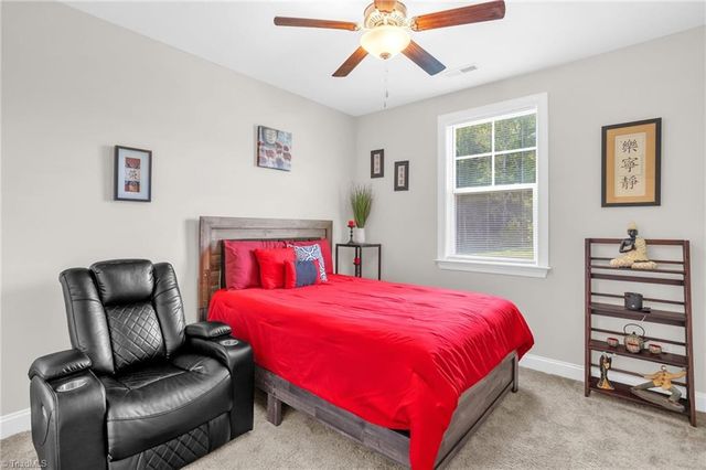 1514 Motsinger Road, Winston-salem, NC 27107