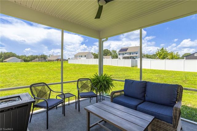 1514 Motsinger Road, Winston-salem, NC 27107