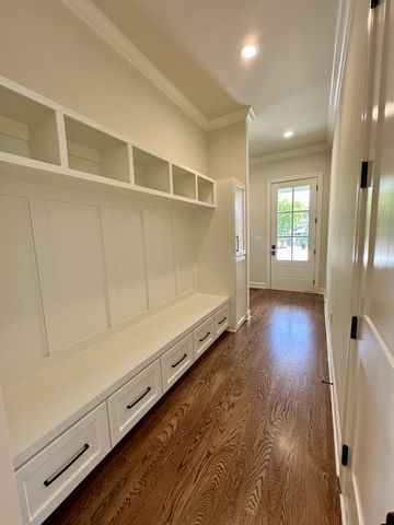 3300 Trimble Rd, Nashville, TN 37215