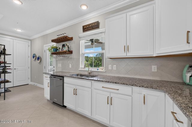 41 FALLING WATER Court, Ponte Vedra, FL 32081