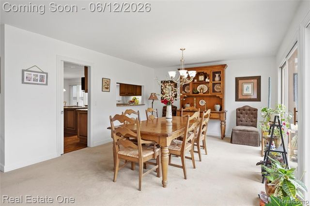 7026 Daventry Woods Drive, West Bloomfield, MI 48322