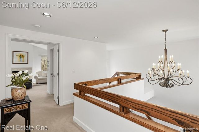 7026 Daventry Woods Drive, West Bloomfield, MI 48322