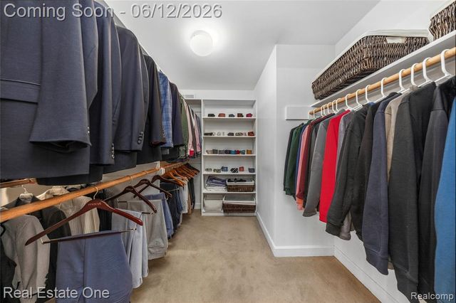 7026 Daventry Woods Drive, West Bloomfield, MI 48322