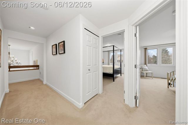 7026 Daventry Woods Drive, West Bloomfield, MI 48322
