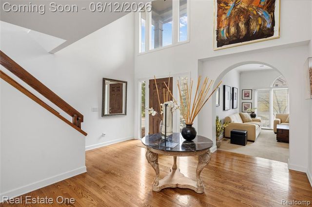 7026 Daventry Woods Drive, West Bloomfield, MI 48322
