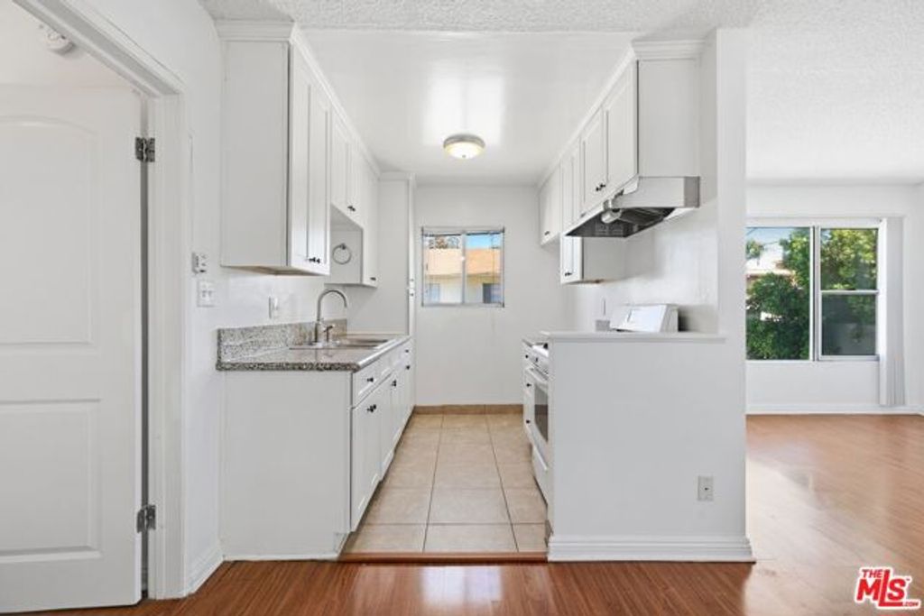 1812 N Gramercy Place 6, Los Angeles, CA 90028