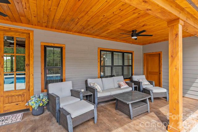 178 Key Farmstead Lane, Lincolnton, NC 28092