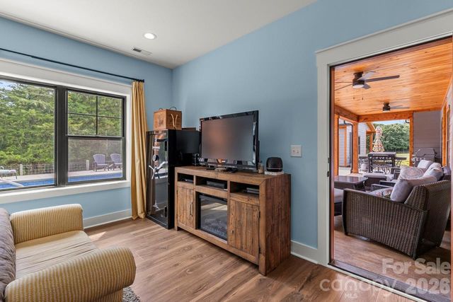 178 Key Farmstead Lane, Lincolnton, NC 28092