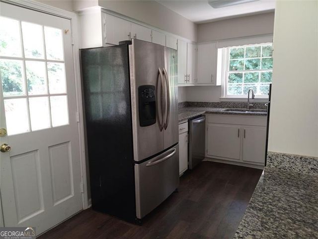 6181 Shallow Wood Lane, Douglasville, GA 30135