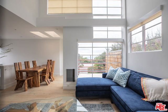 29233 Heathercliff Road 3, Malibu, CA 90265