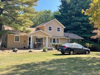 10572 Plank Road, Milan, MI 48160