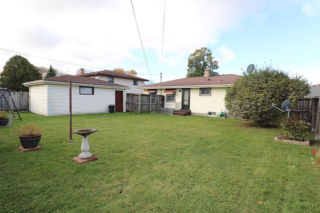 2011 N 27th STREET, Sheboygan, WI 53081