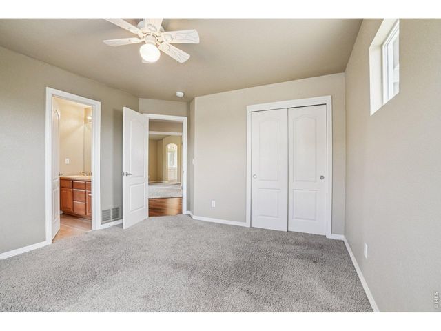 8110 Northstar Dr, Windsor, CO 80528