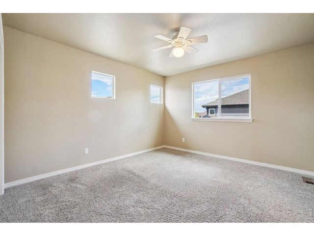 8110 Northstar Dr, Windsor, CO 80528