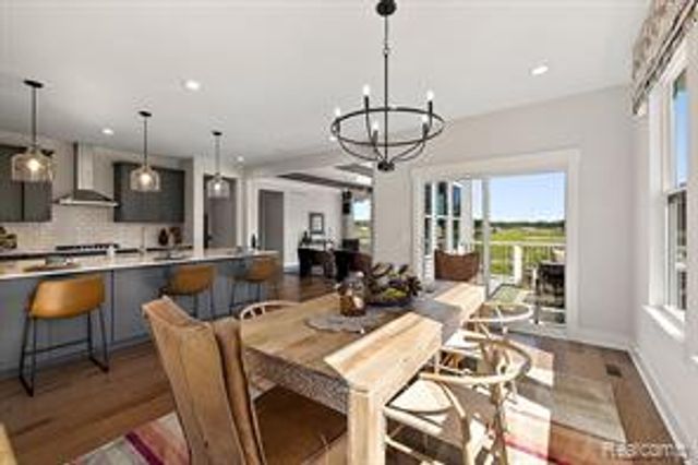 1948 Elizabeth Lane, Ypsilanti, MI 48198