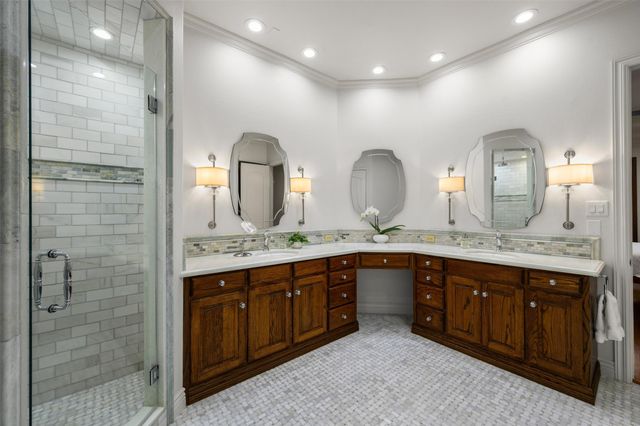 5738 Park Lane, Frisco, TX 75034