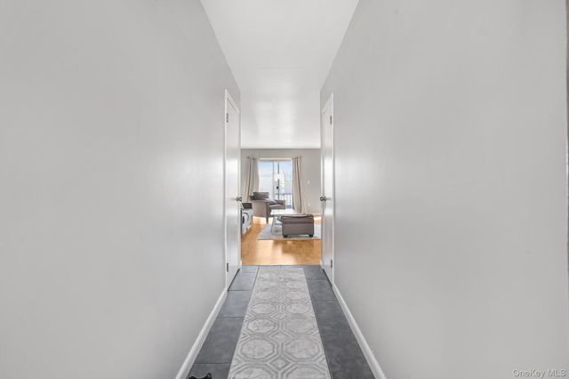 26 Cooper Road 411, Poughkeepsie, NY 12603