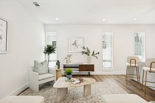 5637 Live Oak Street 204, Dallas, TX 75206