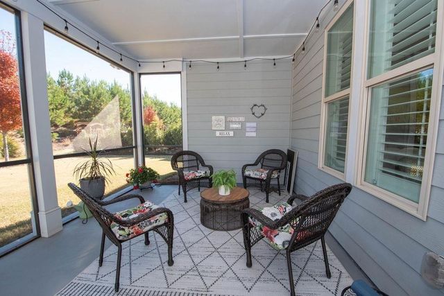 120 Red Maple Drive, Peachtree City, GA 30269