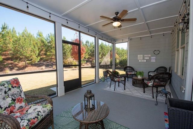 120 Red Maple Drive, Peachtree City, GA 30269