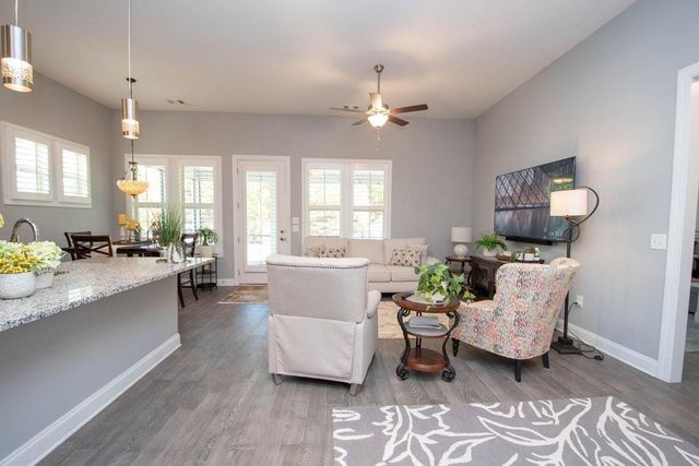 120 Red Maple Drive, Peachtree City, GA 30269