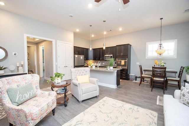 120 Red Maple Drive, Peachtree City, GA 30269